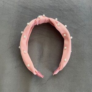 Pink pearly knotted head band